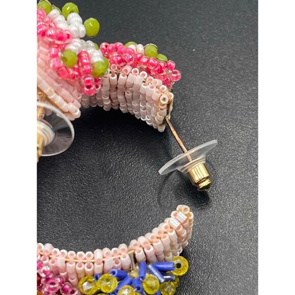 Mignonne Gavigan Designer Pink Lux Summer Beaded Pastel Flower Hoop Earring - Picture 8 of 11